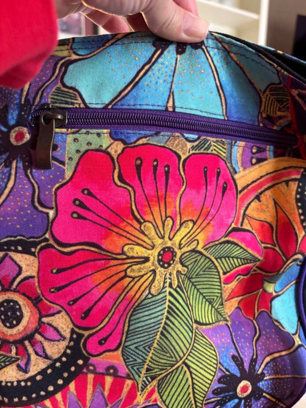 NWOT Laurel Burch Floral Crossbody Purse. - Picture 9 of 10